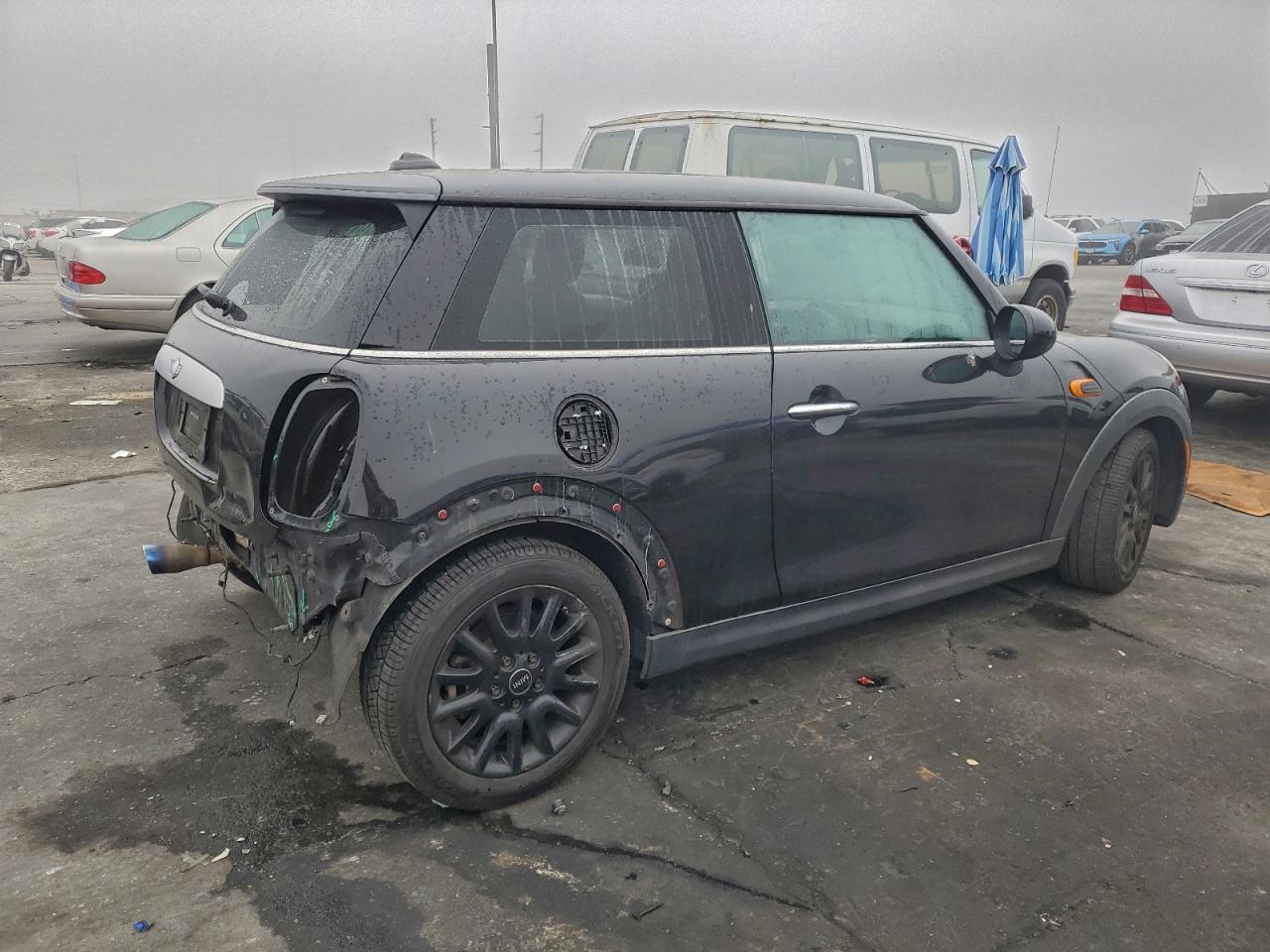 2014 MINI COOPER photo 3