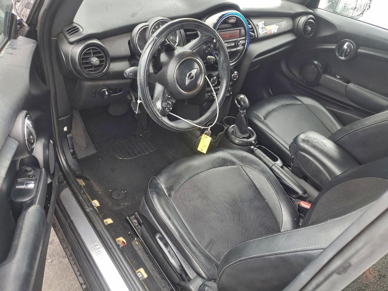 2014 MINI COOPER photo 8