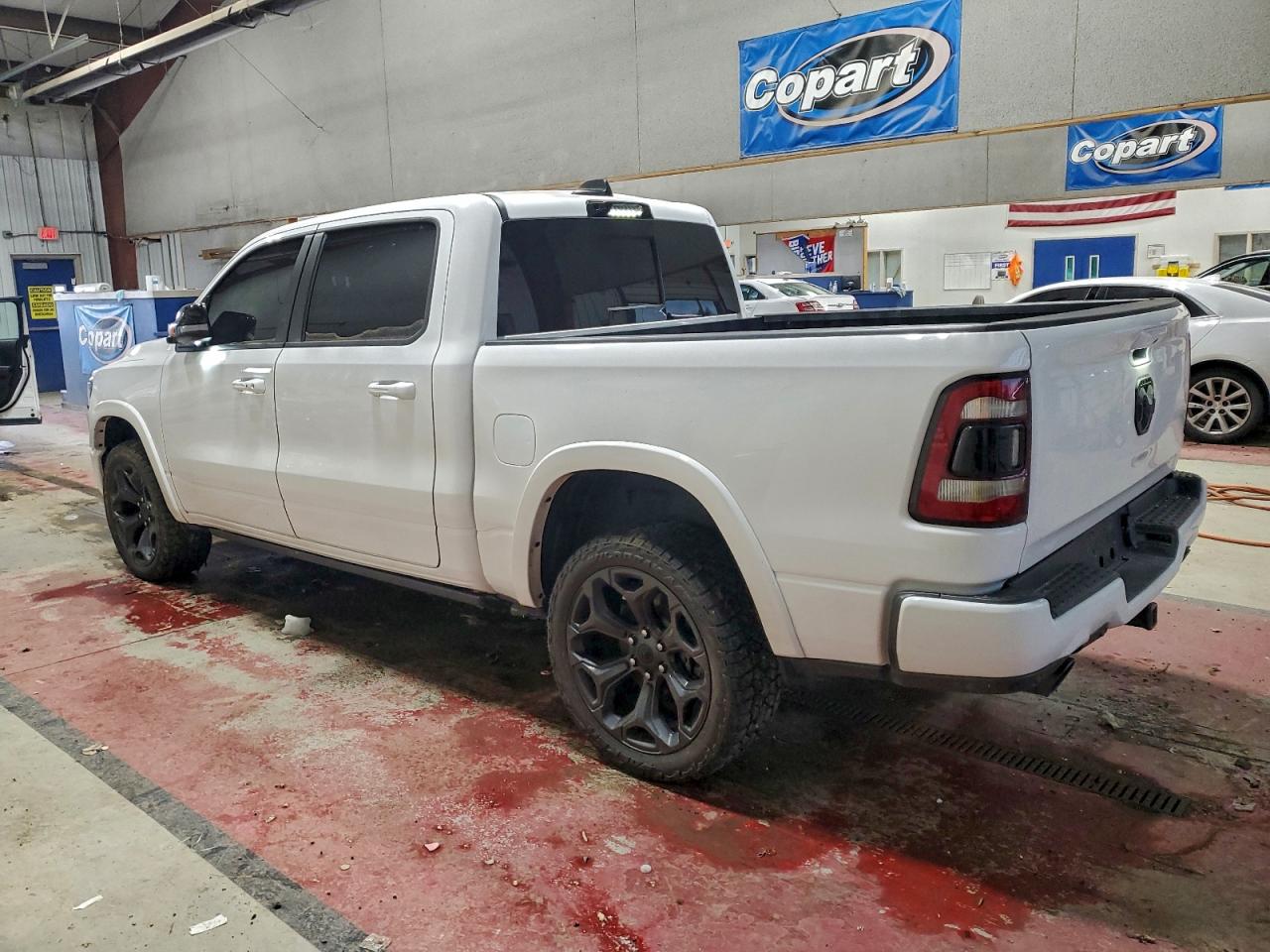 2023 RAM 1500 LIMITED photo 2