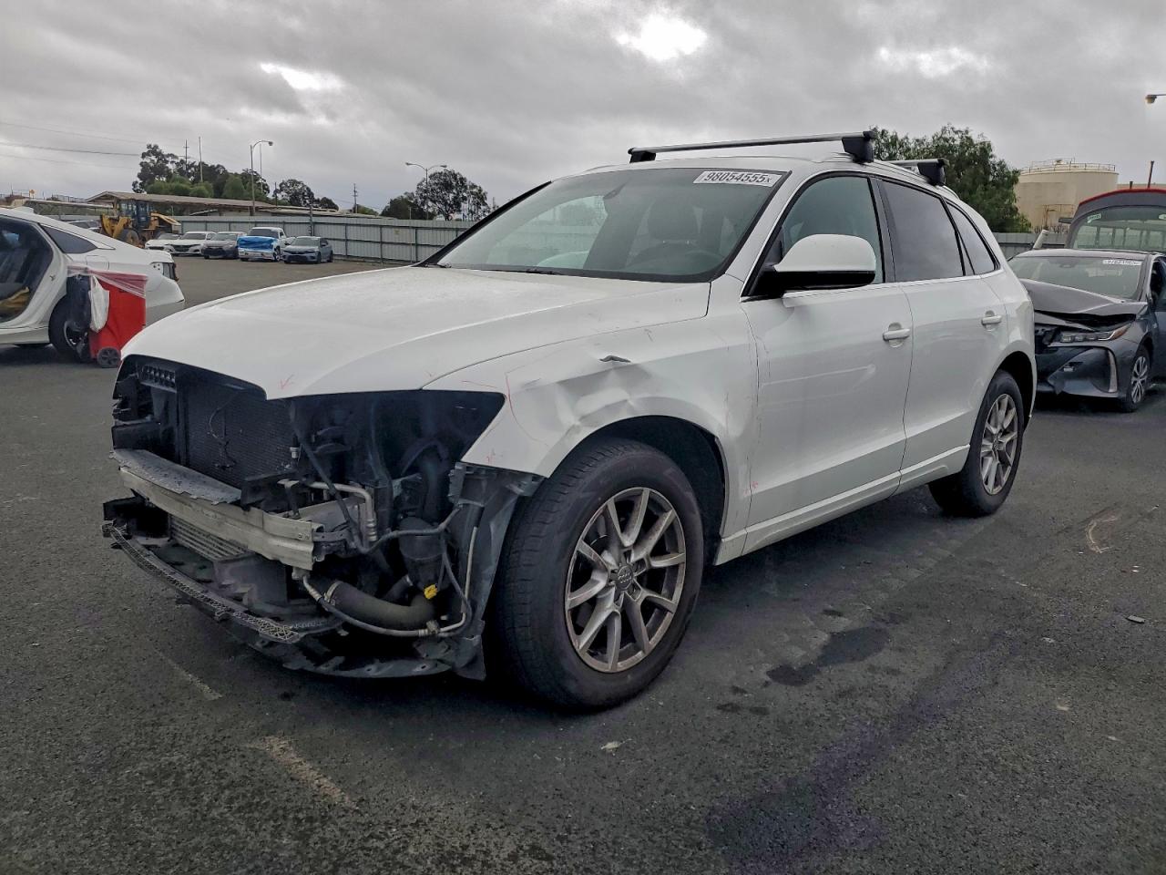 2012 AUDI Q5