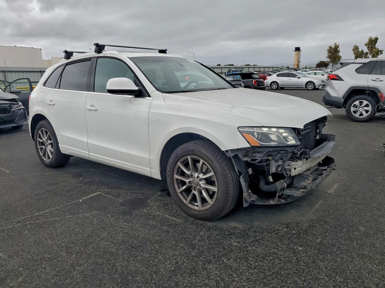 2012 AUDI Q5 PREMIUM PLUS photo 4