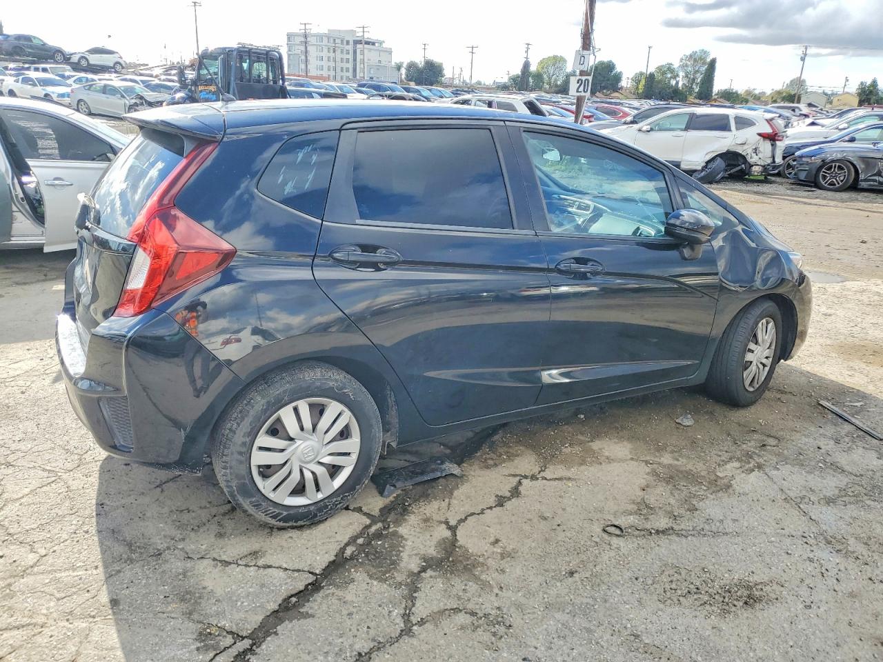2015 HONDA FIT LX photo 3