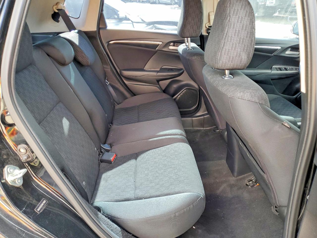 2015 HONDA FIT LX photo 11