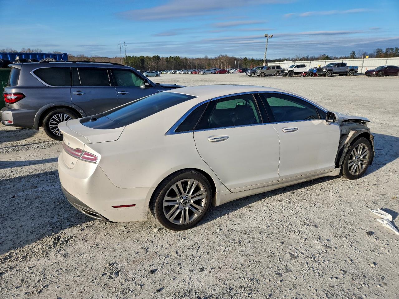 2015 LINCOLN MKZ photo 3