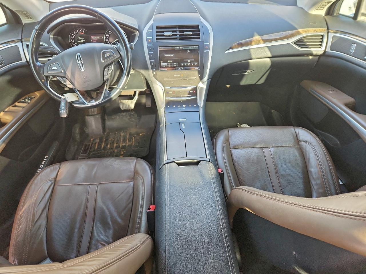 2015 LINCOLN MKZ photo 8