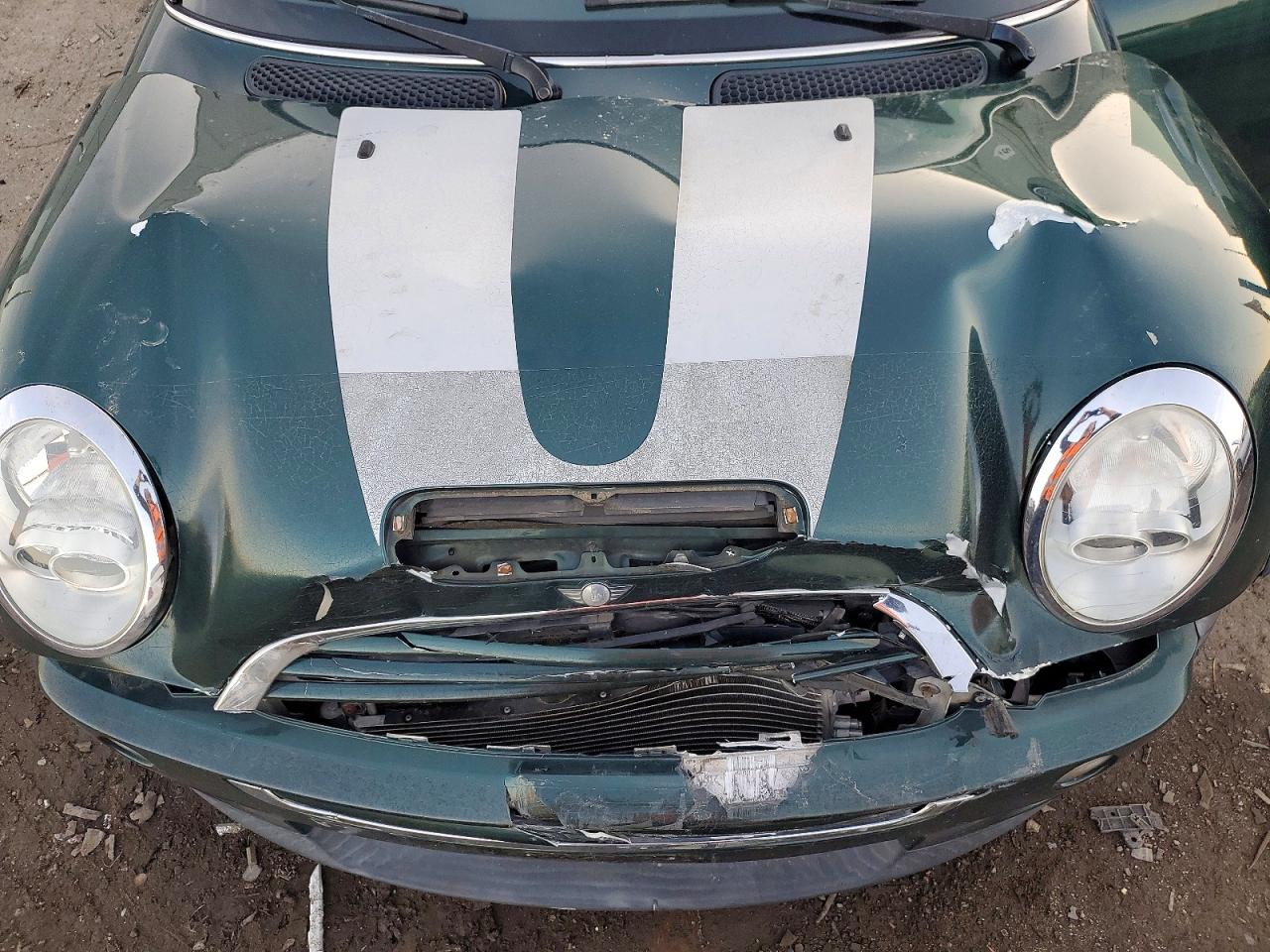 2006 MINI COOPER S photo 11
