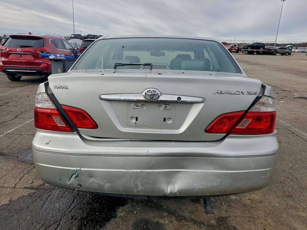 2003 TOYOTA AVALON XL photo 6