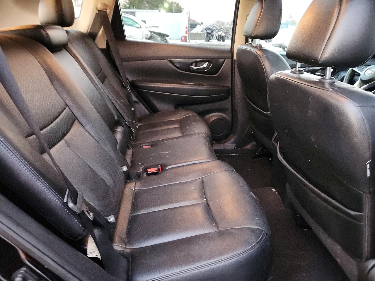 2017 NISSAN ROGUE SV photo 11