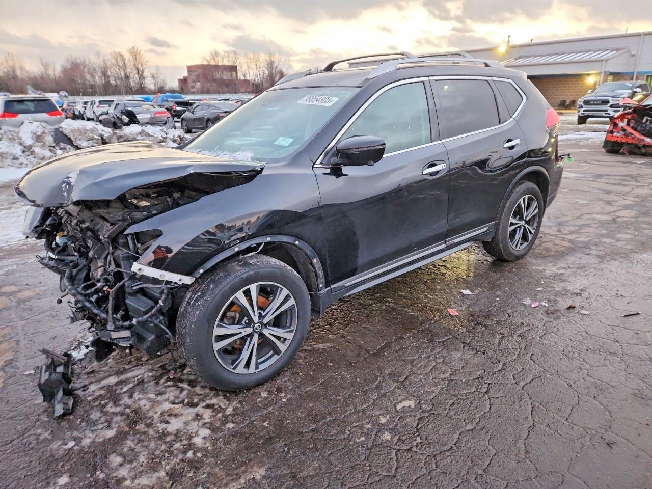 2017 NISSAN ROGUE