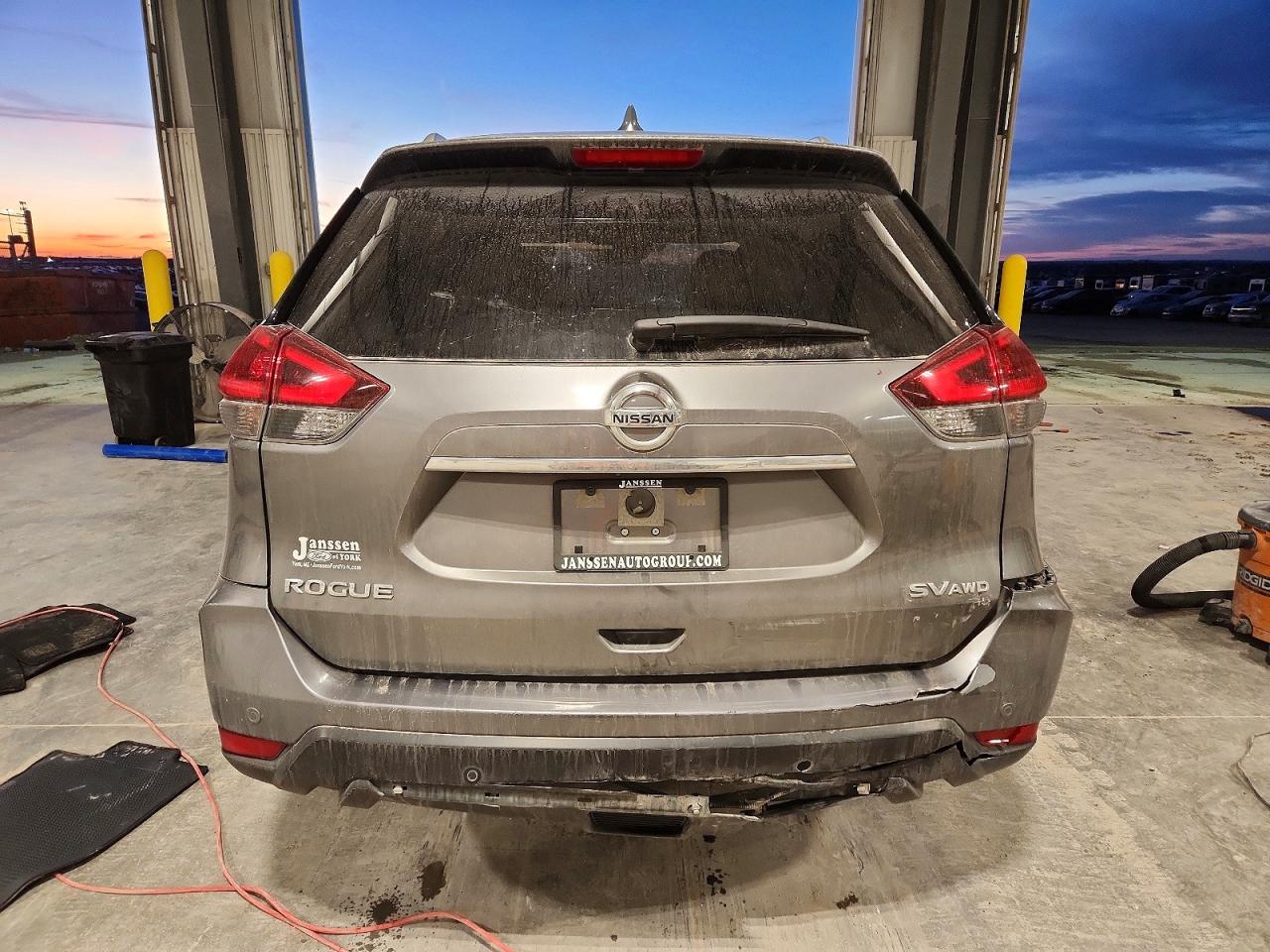 2020 NISSAN ROGUE S photo 6