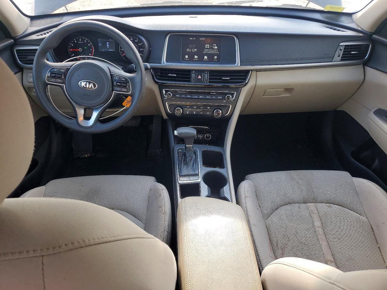 2018 KIA OPTIMA LX photo 8