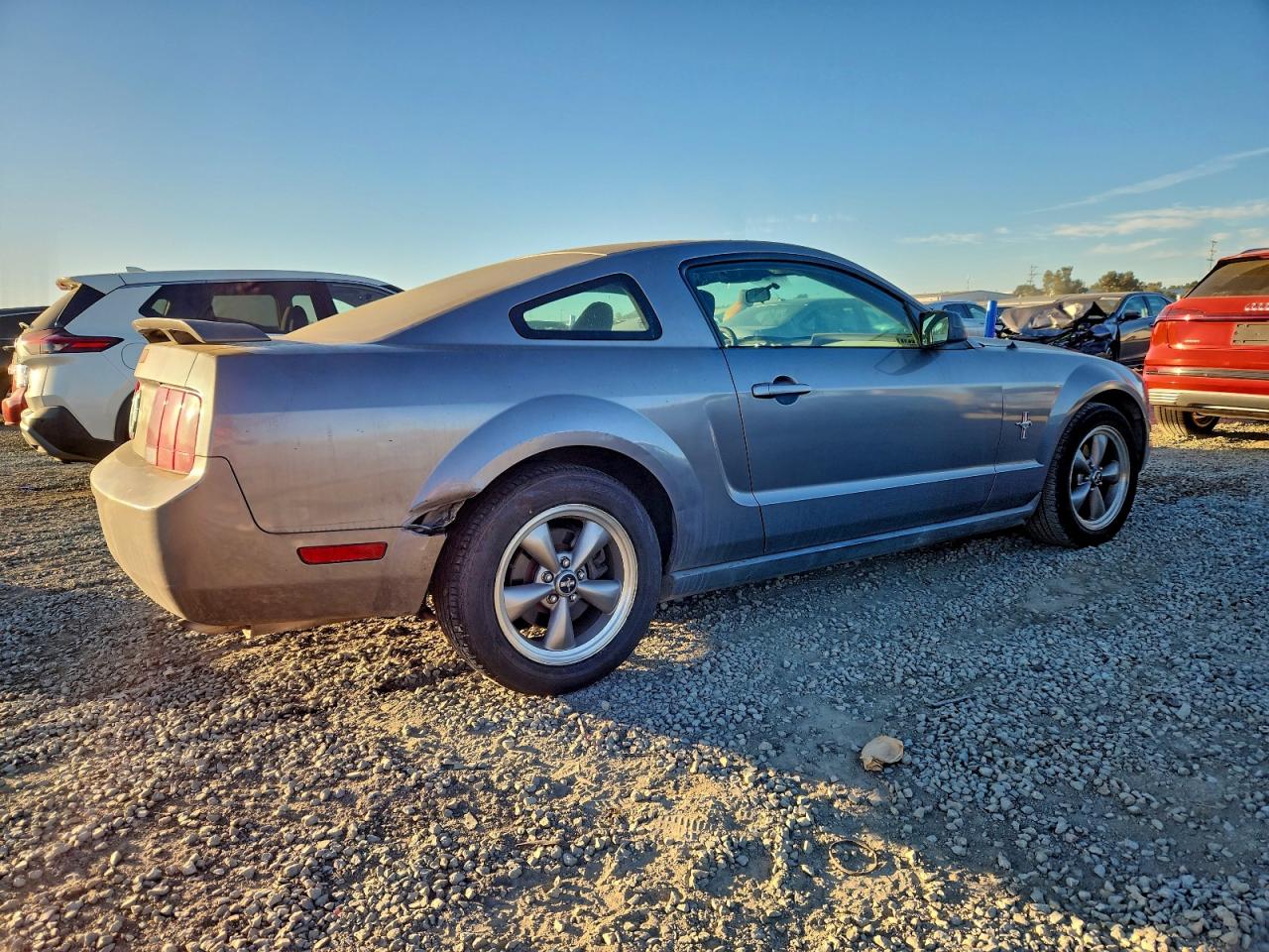 2006 FORD MUSTANG photo 3