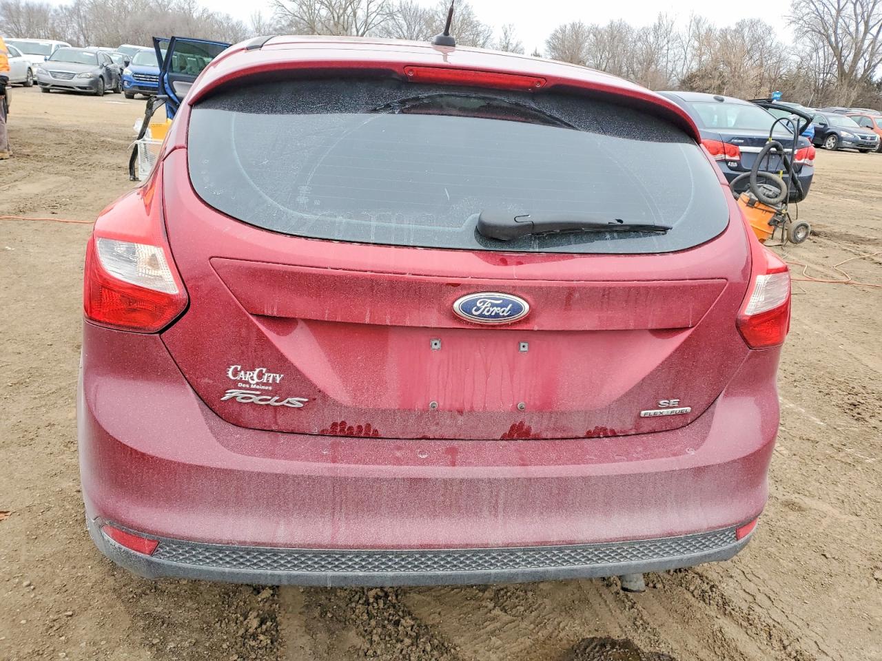 2014 FORD FOCUS SE photo 6