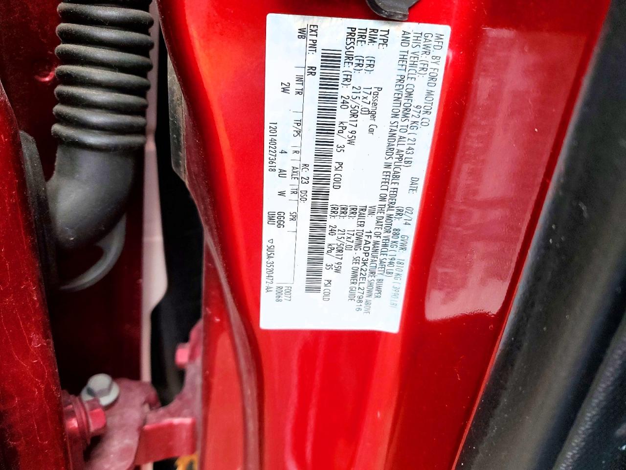 2014 FORD FOCUS SE photo 12