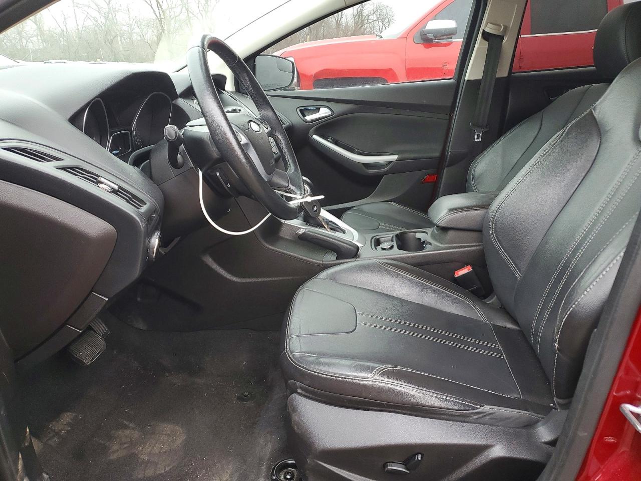 2014 FORD FOCUS SE photo 7
