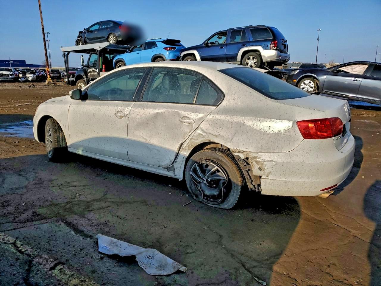 2012 VOLKSWAGEN JETTA SE photo 2