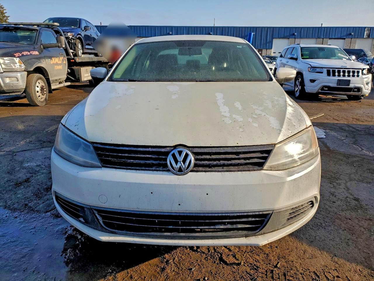 2012 VOLKSWAGEN JETTA SE photo 5