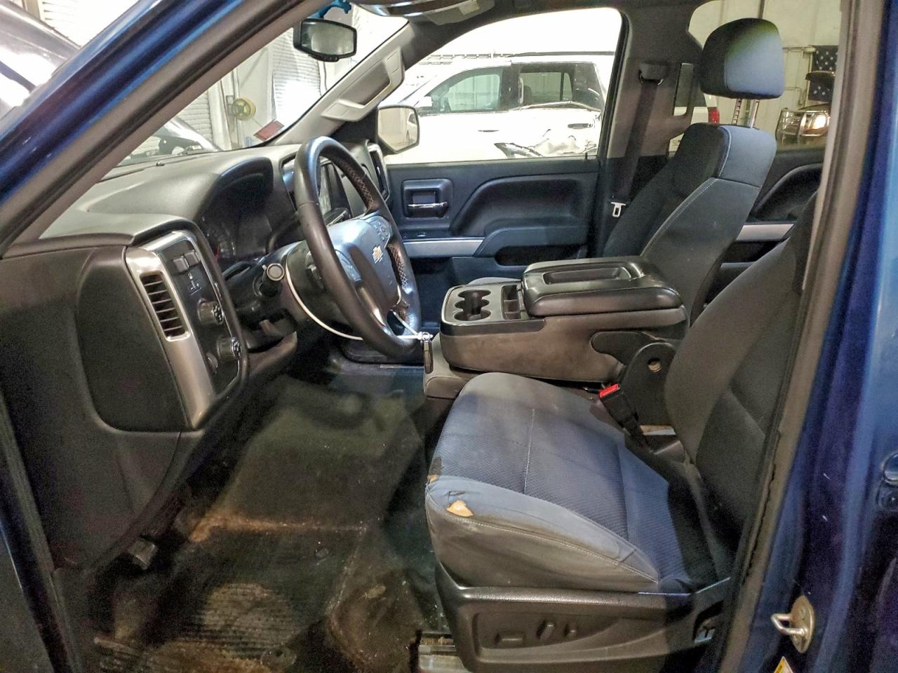 2015 CHEVROLET SILVERADO K1500 LT photo 7