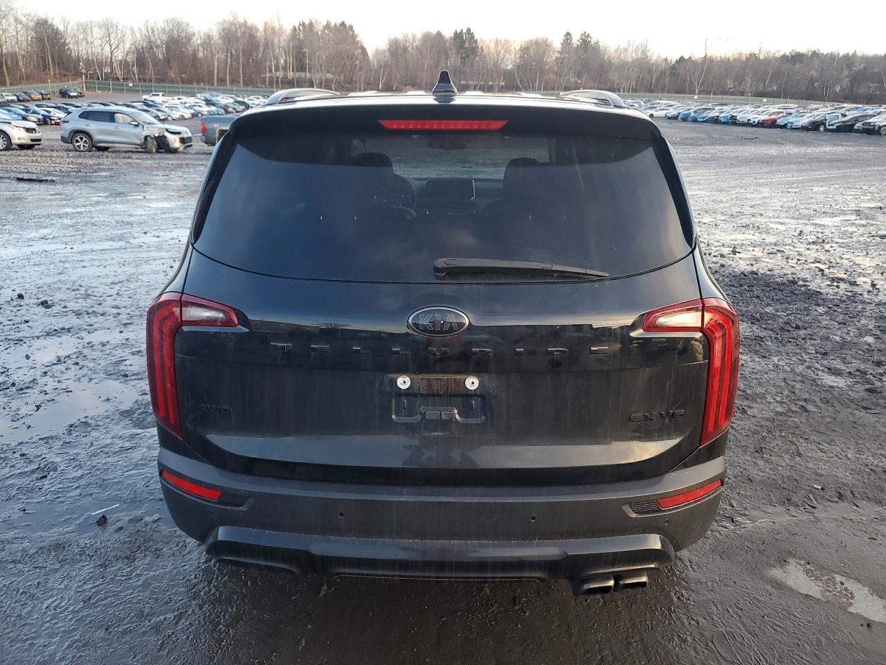 2021 KIA TELLURIDE EX photo 6