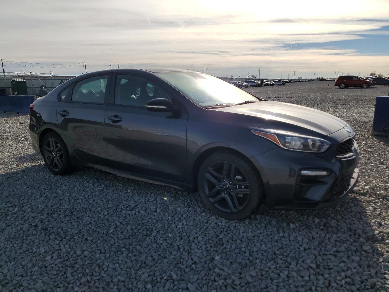 2020 KIA FORTE GT LINE photo 4