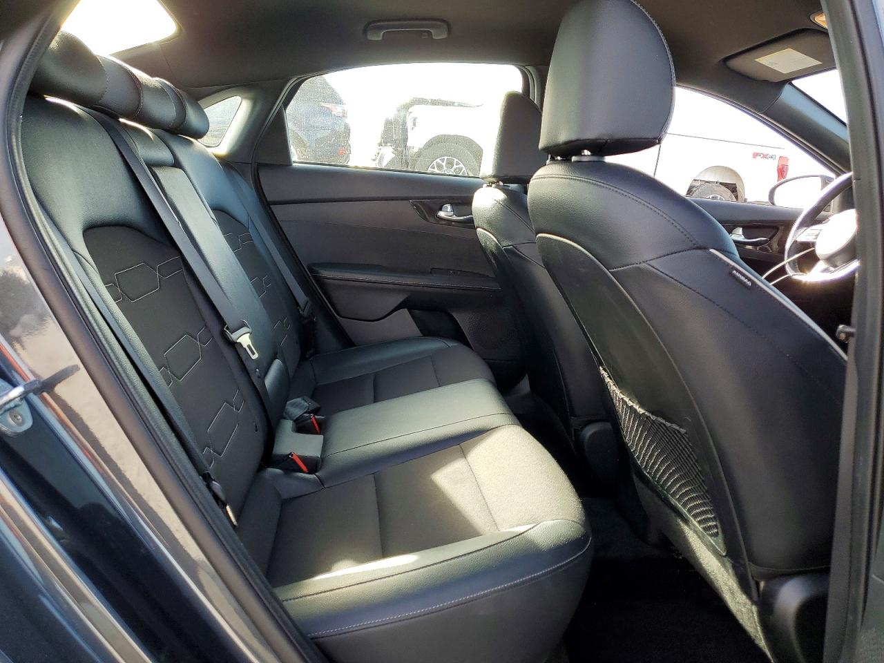 2020 KIA FORTE GT LINE photo 10