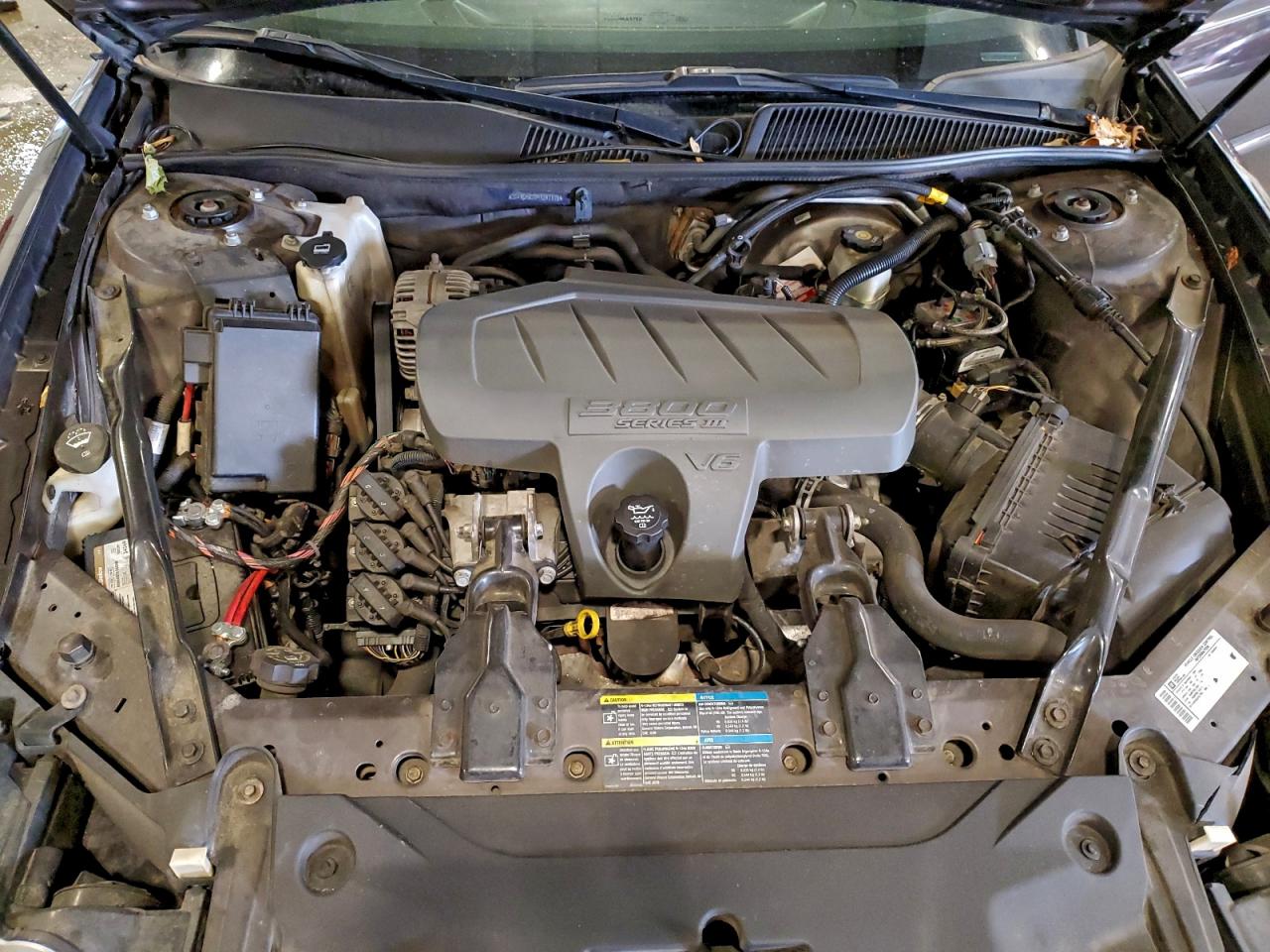 2009 BUICK LACROSSE CX photo 11