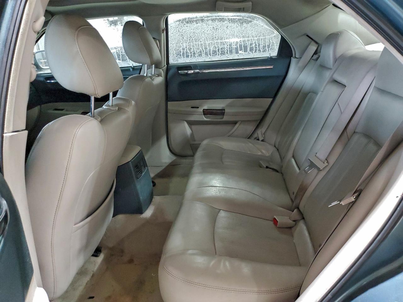 2005 CHRYSLER 300C photo 10