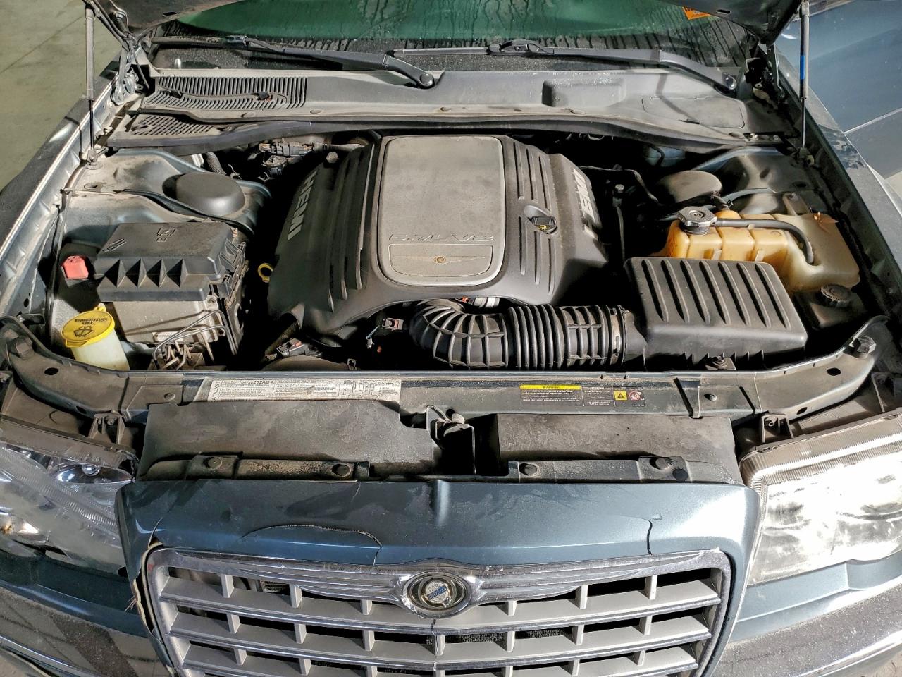 2005 CHRYSLER 300C photo 11