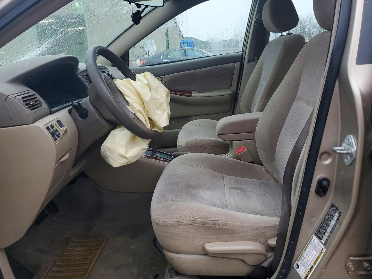 2005 TOYOTA COROLLA CE photo 7