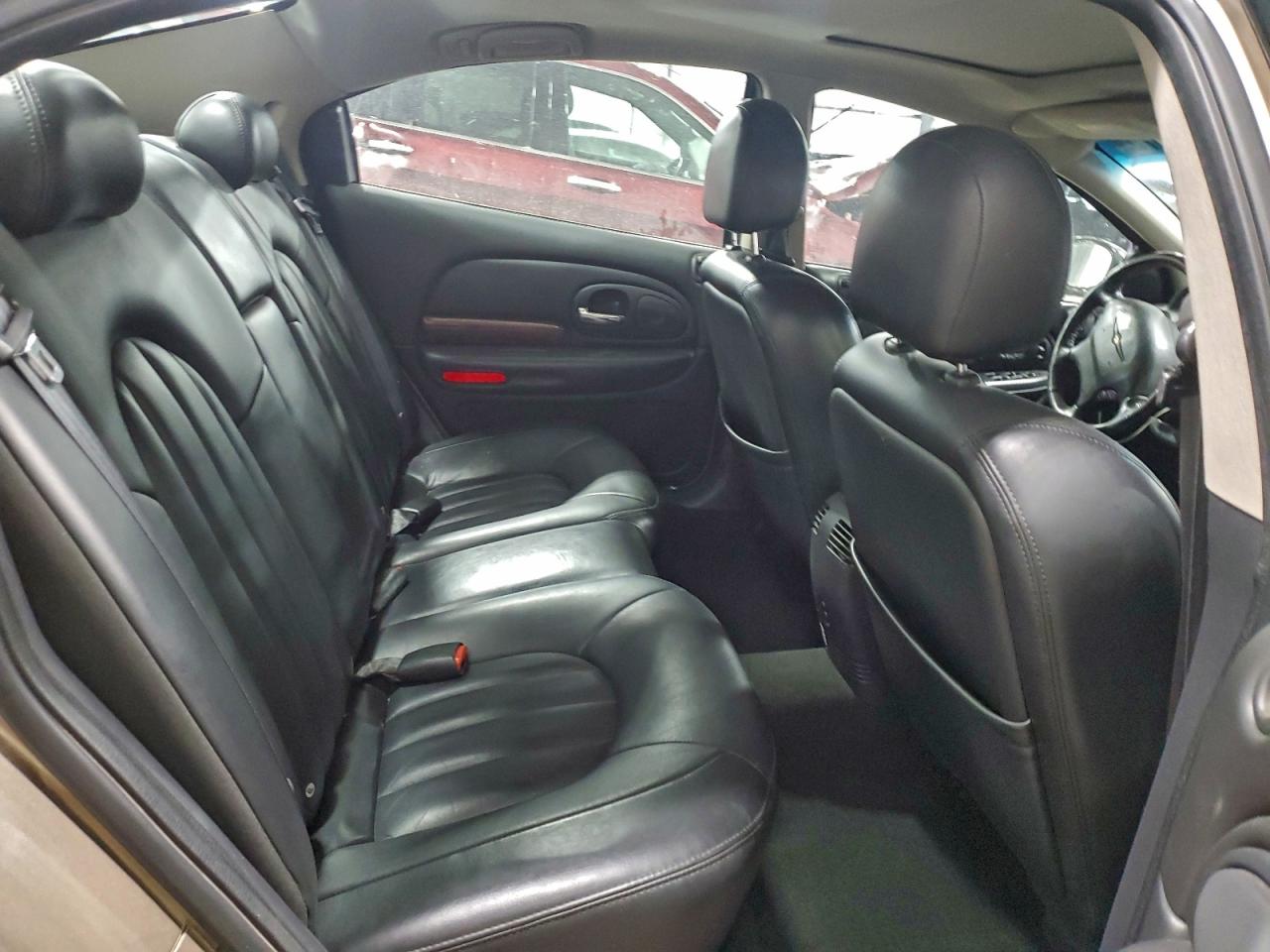 2002 CHRYSLER 300M photo 10