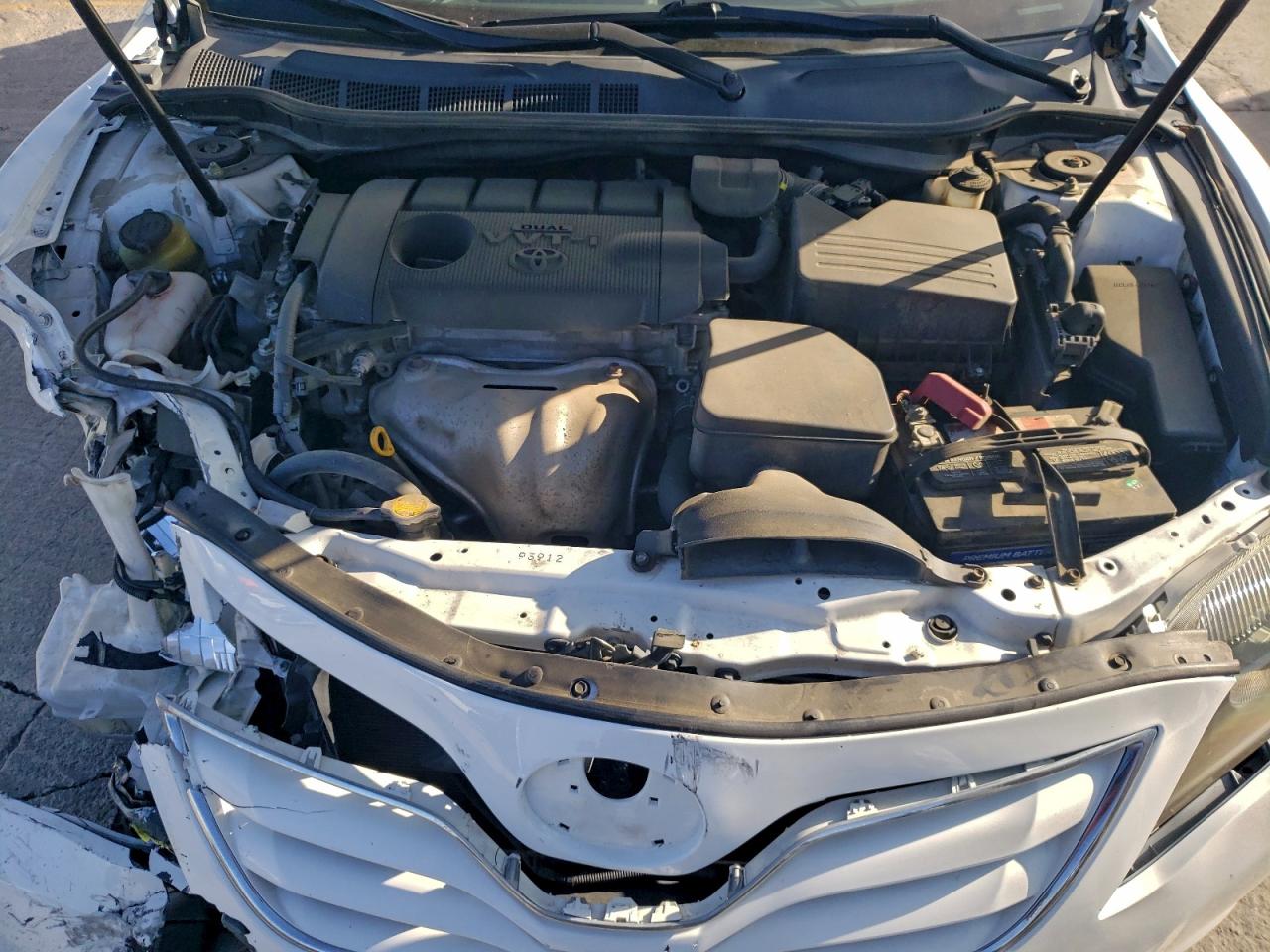 2011 TOYOTA CAMRY BASE photo 21