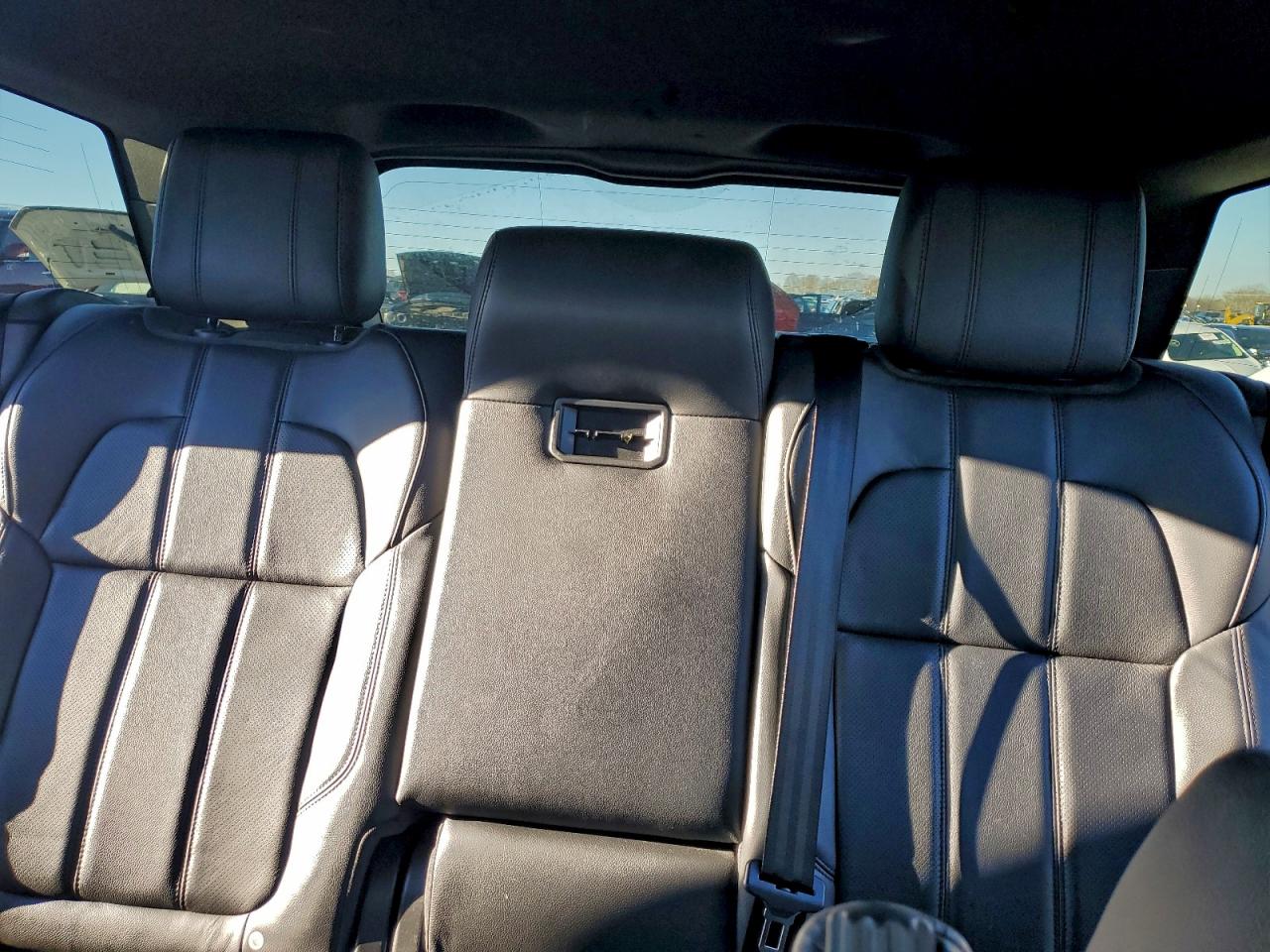 2017 LAND ROVER RANGE ROVER SPORT SE photo 19