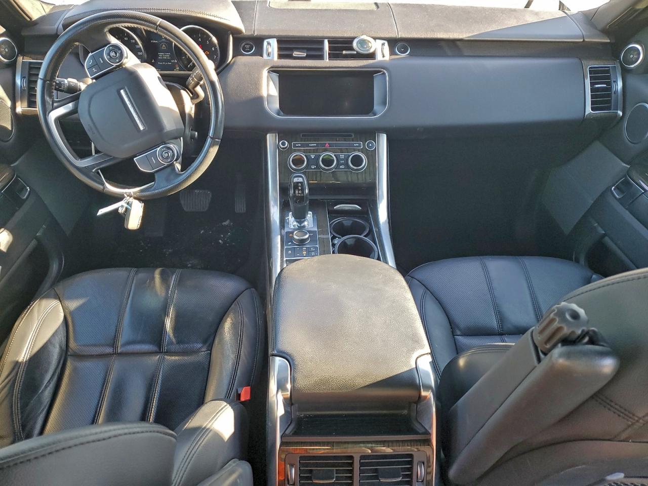 2017 LAND ROVER RANGE ROVER SPORT SE photo 15