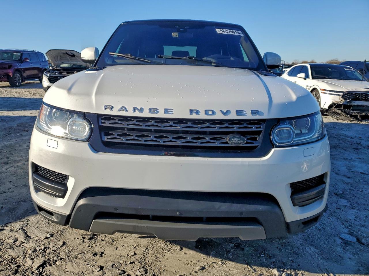 2017 LAND ROVER RANGE ROVER SPORT SE photo 9