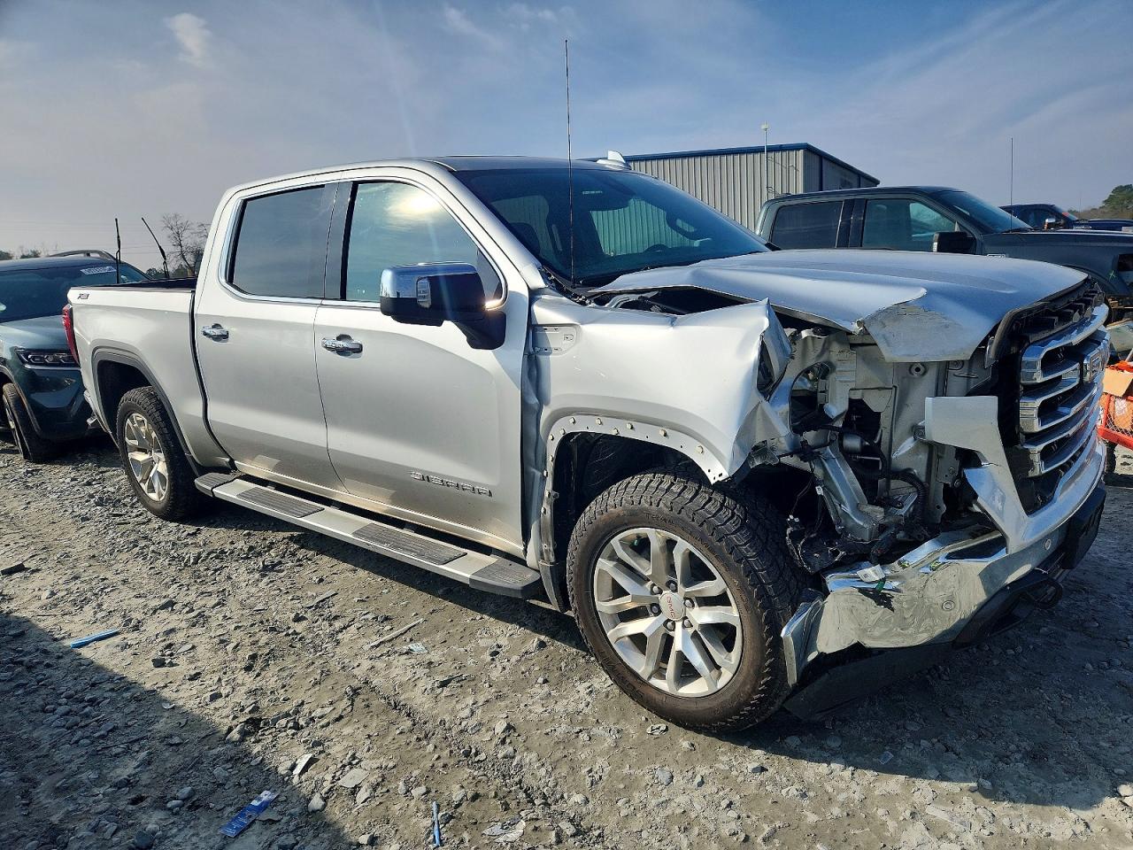 2020 GMC SIERRA K1500 SLT photo 4