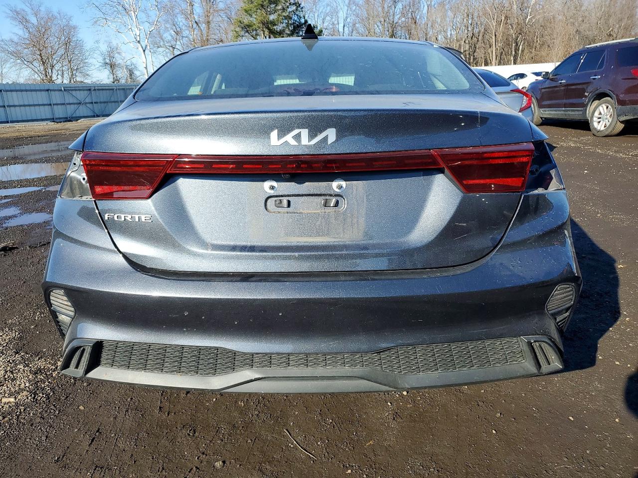 2024 KIA FORTE LX photo 16