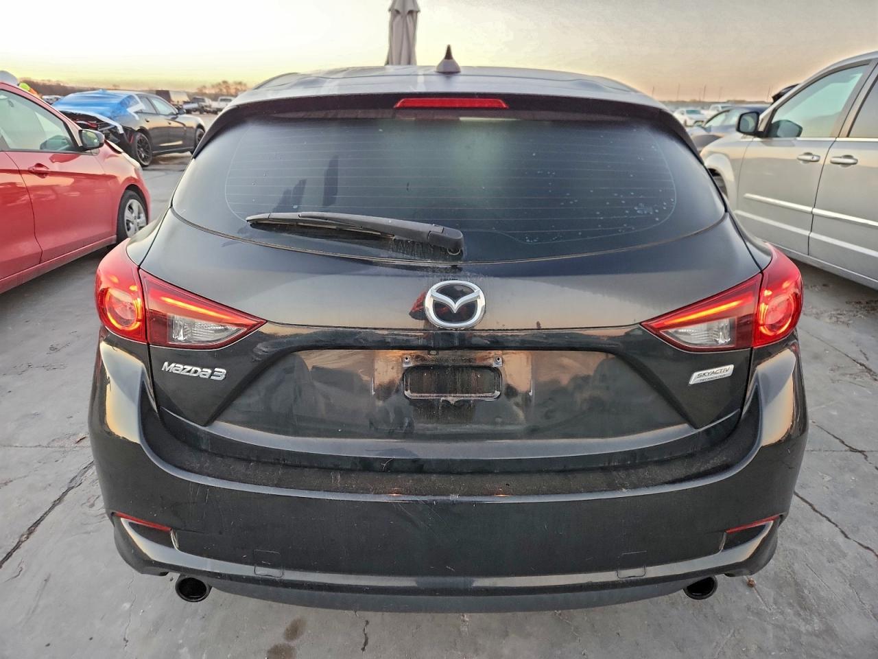2018 MAZDA 3 GRAND TOURING photo 6