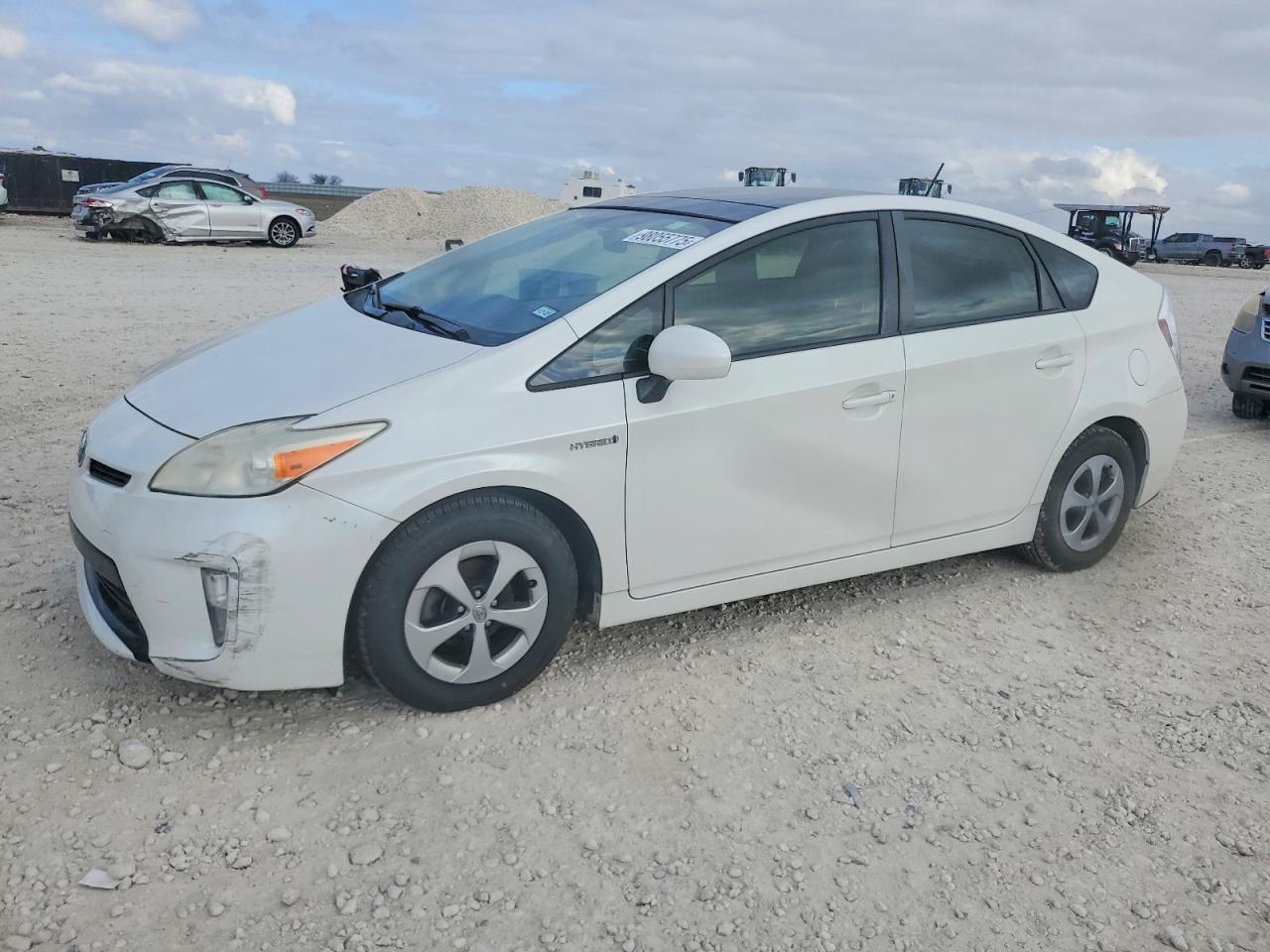 2013 TOYOTA PRIUS