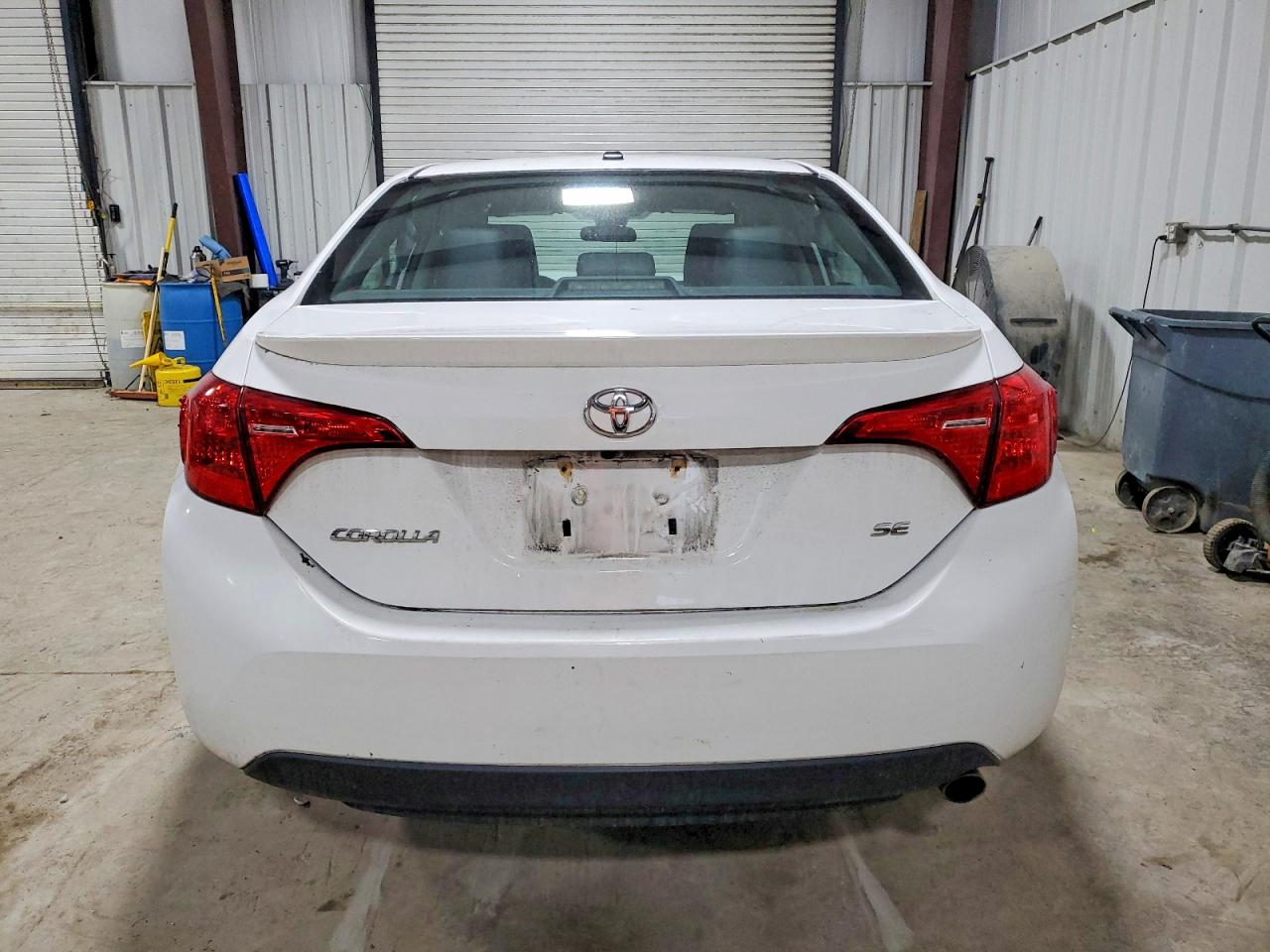 2017 TOYOTA COROLLA L photo 6