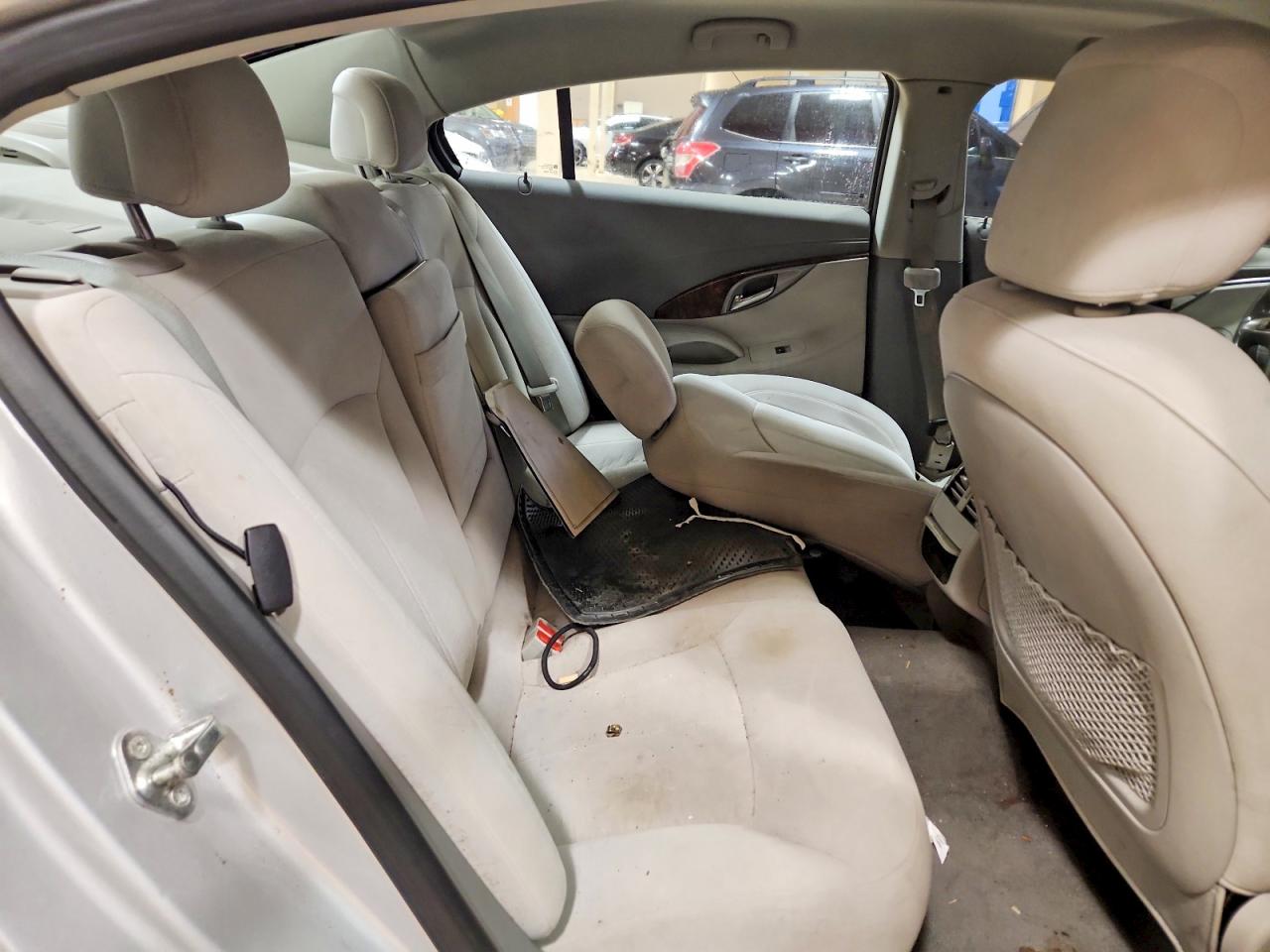 2012 BUICK LACROSSE photo 10