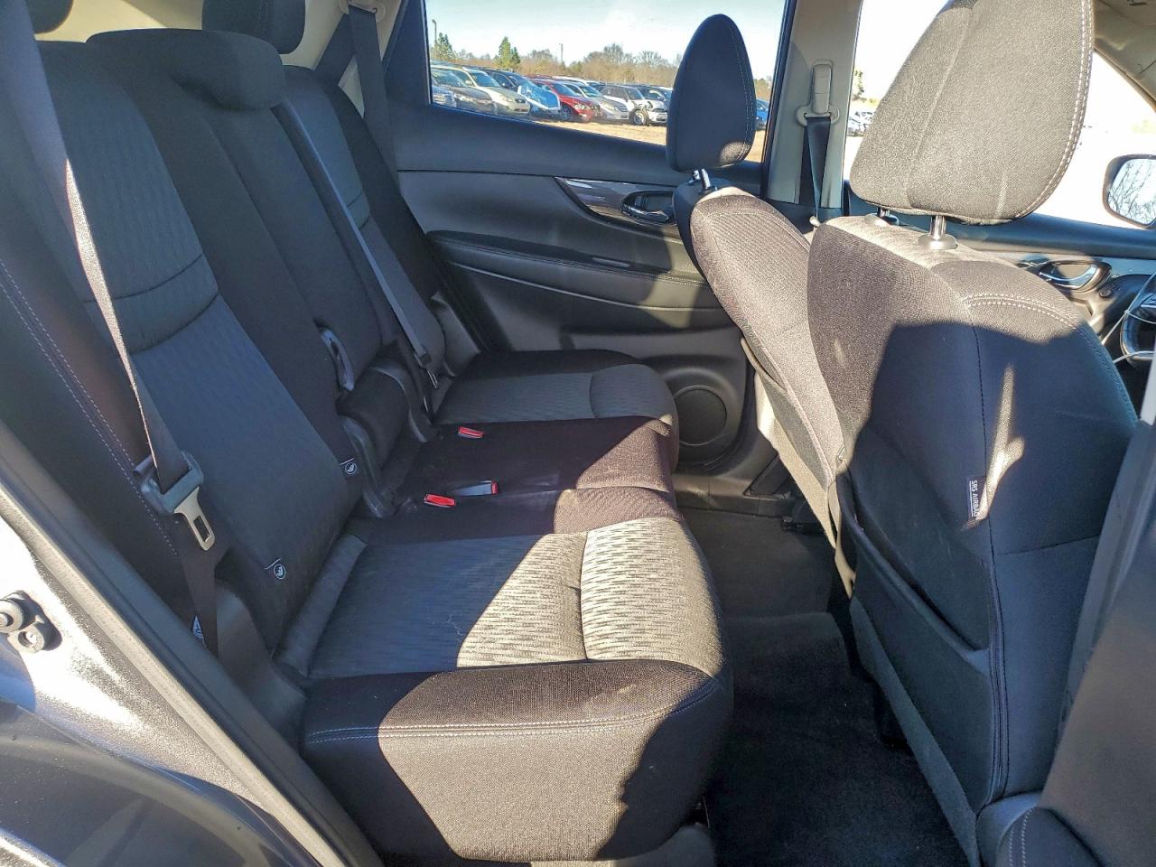 2020 NISSAN ROGUE S photo 11