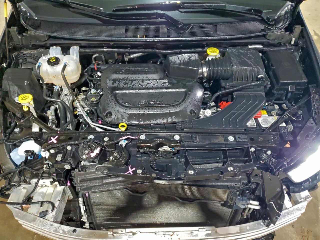 2025 CHRYSLER PACIFICA SELECT photo 12