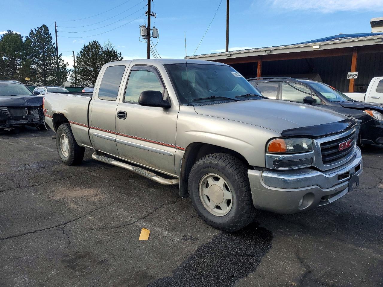 2003 GMC NEW SIERRA K1500 photo 4