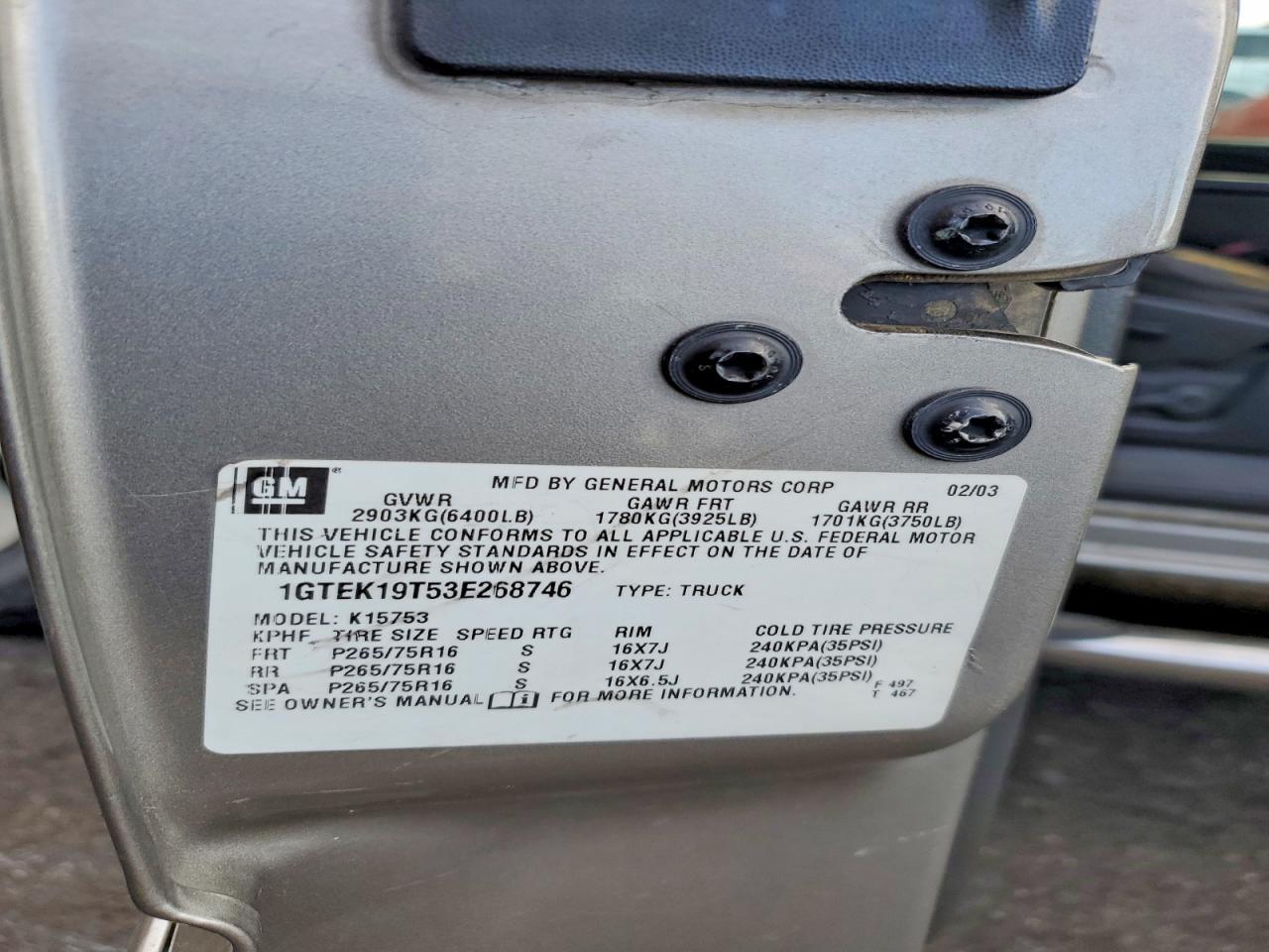 2003 GMC NEW SIERRA K1500 photo 12