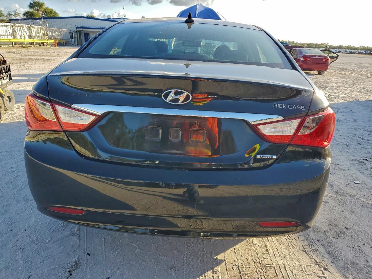 2011 HYUNDAI SONATA SE photo 6