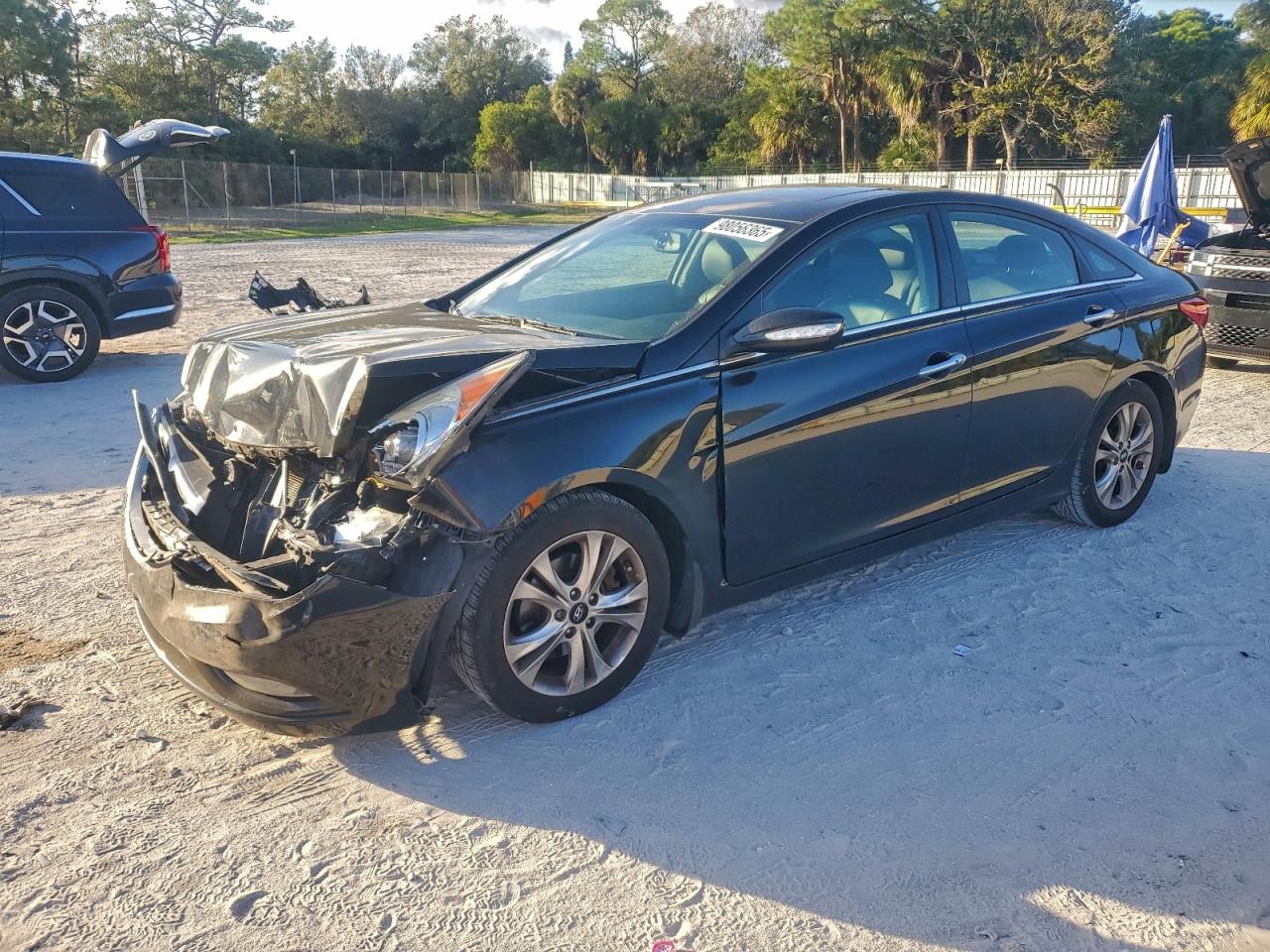2011 HYUNDAI SONATA