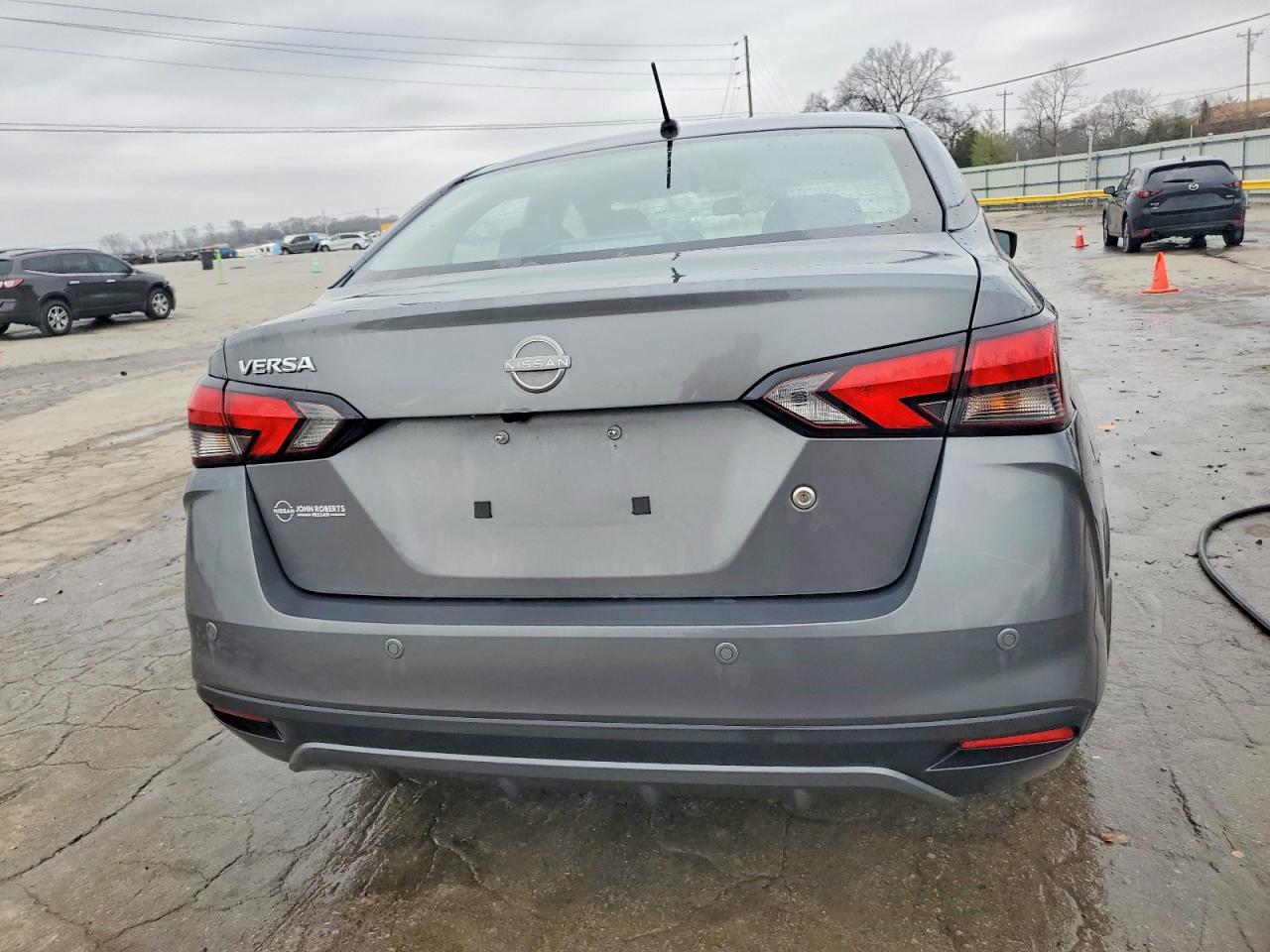 2024 NISSAN VERSA S photo 6