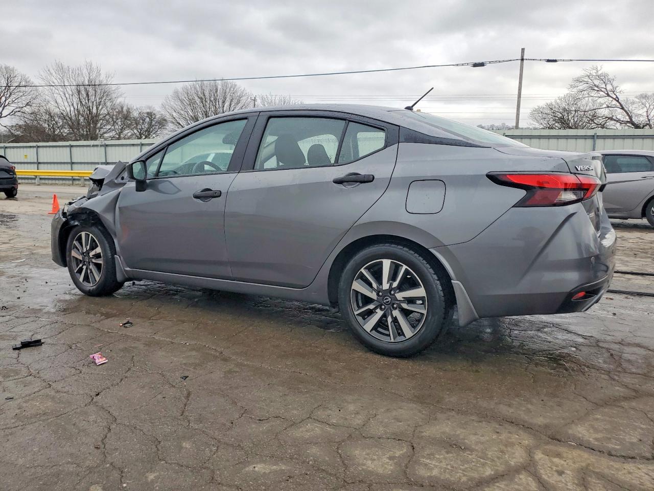 2024 NISSAN VERSA S photo 2