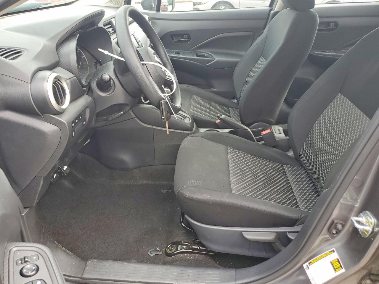 2024 NISSAN VERSA S photo 7