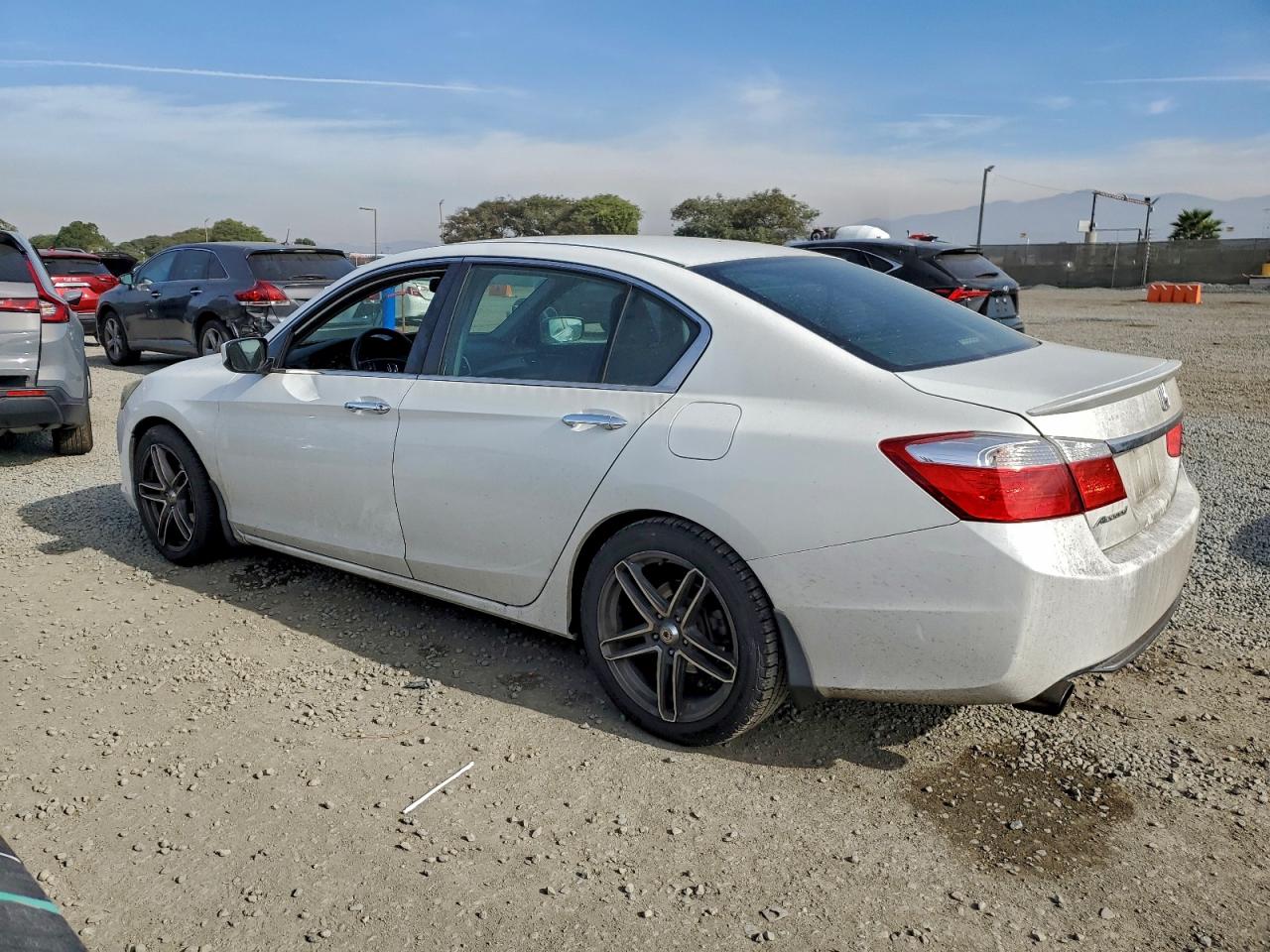 2014 HONDA ACCORD SPORT photo 2